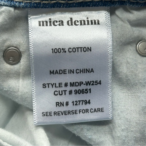 Mica Denim Button Fly Distressed Wide Leg Jeans Women’s 26 (Fits Like 24/25) - Picture 11 of 11